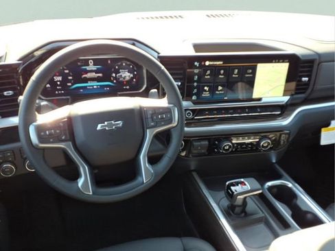 New 2026 Chevrolet Silverado 1500 LT Trail Boss w/ LT Trail Boss Premium Package AWD/4WD image 19
