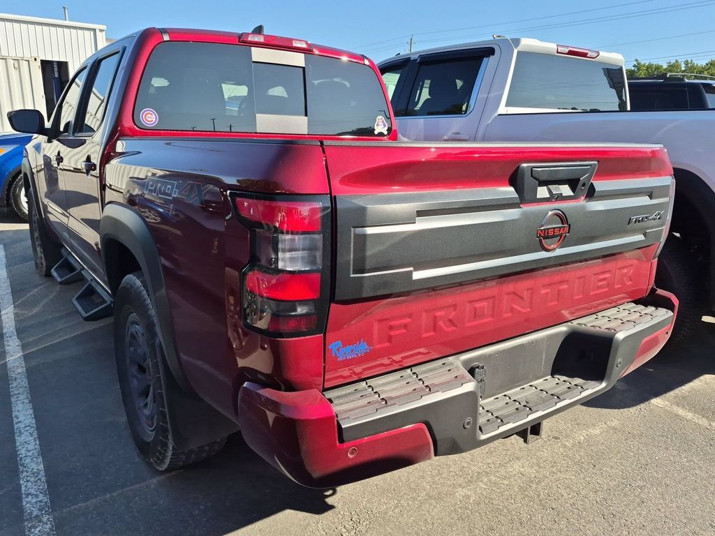 Used 2025 Nissan Frontier PRO-4X AWD/4WD image 7