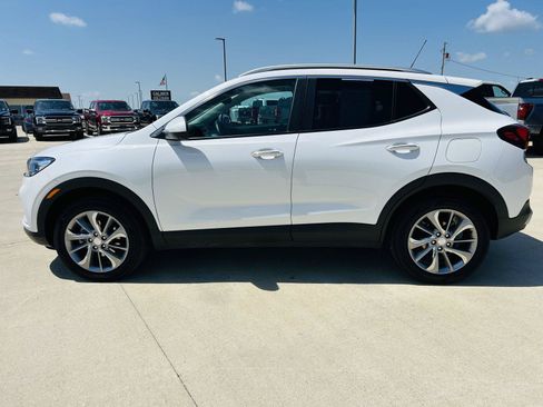 Used 2021 Buick Encore GX Select w/ Advanced Technology Package AWD/4WD image 38