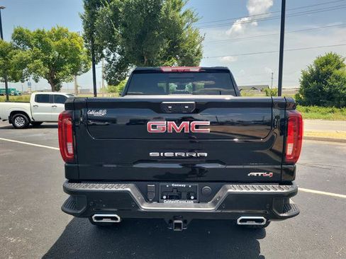 Used 2026 GMC Sierra 1500 AT4 w/ Technology Package AWD/4WD image 35
