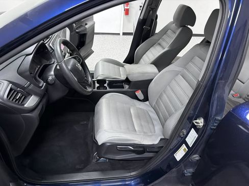 Used 2019 Honda CR-V LX image 10