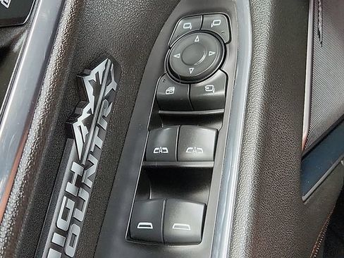 Used 2023 Chevrolet Silverado 1500 High Country w/ Technology Package AWD/4WD image 22