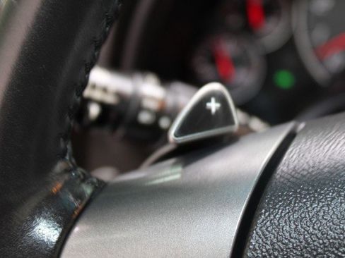 Used 2006 Chevrolet Corvette image 24