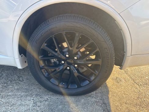 Used 2016 Dodge Durango R/T w/ Technology Group image 34