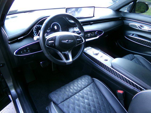 Used 2023 Genesis GV70 3.5T Sport w/ Sport Prestige Package AWD/4WD image 14