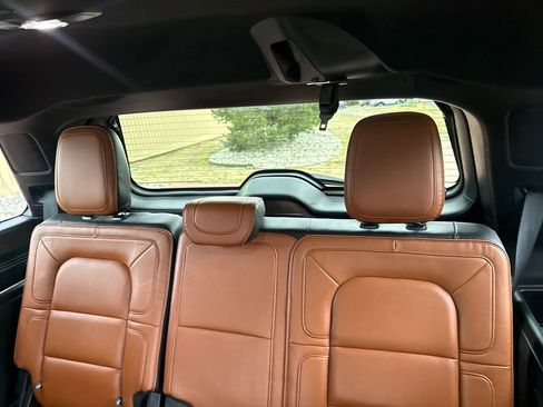 Used 2018 Lincoln Navigator Reserve w/ Technology Package image 21