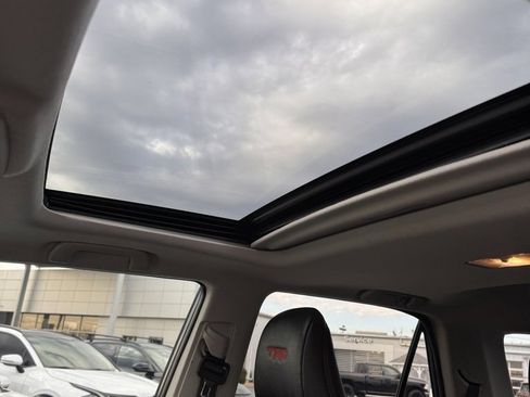 Used 2019 Toyota 4Runner TRD Off-Road image 18