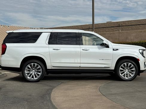 Used 2024 GMC Yukon XL Denali w/ Advanced Technology Package AWD/4WD image 3