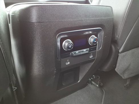 Used 2023 Chevrolet Tahoe LT image 34