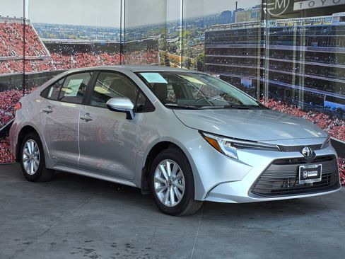 Certified 2026 Toyota Corolla LE w/ LE Premium Package image 1