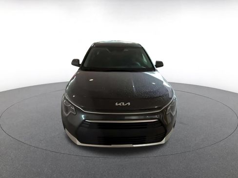 Used 2026 Kia Niro LX FWD image 4