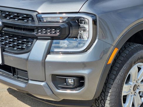 New 2025 Ford Ranger XL image 10