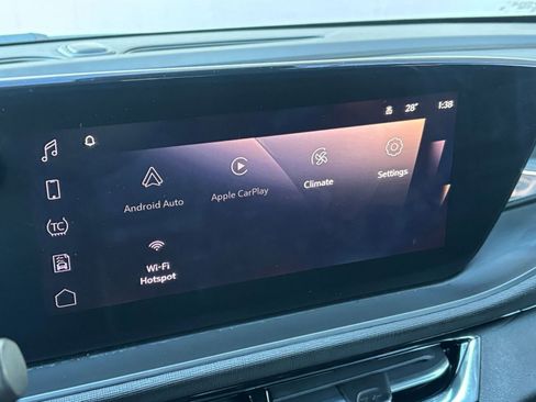 Used 2025 Buick Envista Sport Touring image 20