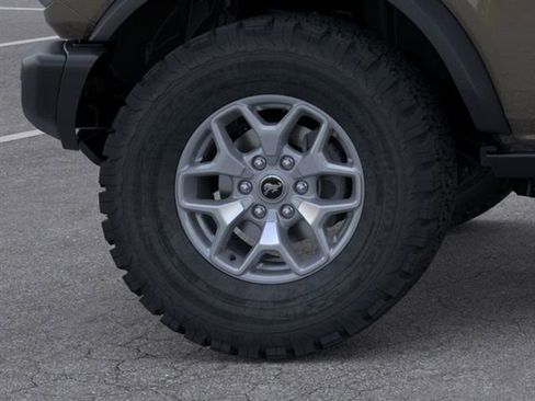 New 2025 Ford Bronco Badlands image 21