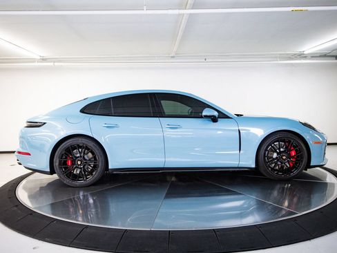 Certified 2026 Porsche Panamera GTS AWD/4WD image 8