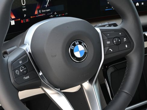 New 2026 BMW X1 xDrive28i w/ Technology Package image 13