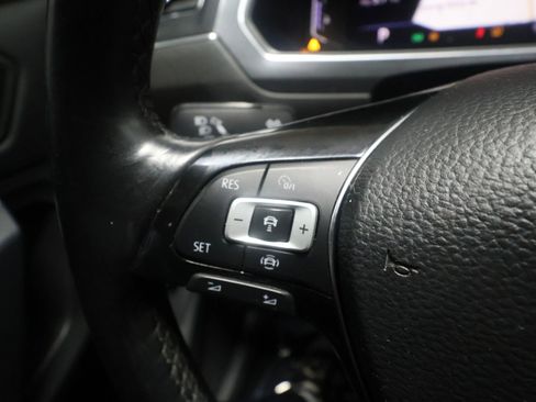 Used 2019 Volkswagen Tiguan SE image 20