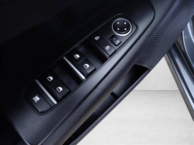 Used 2021 Kia Forte LXS FWD image 11