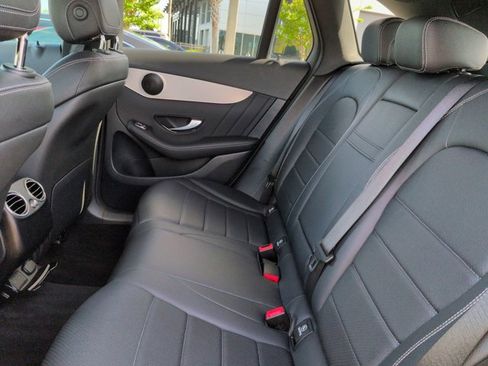 Certified 2022 Mercedes-Benz GLC 300 image 14