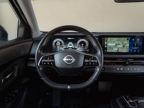 Used 2024 Nissan Ariya FWD image 31