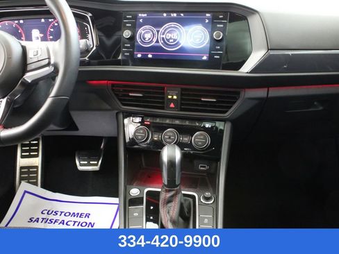 Used 2020 Volkswagen Jetta GLI image 20