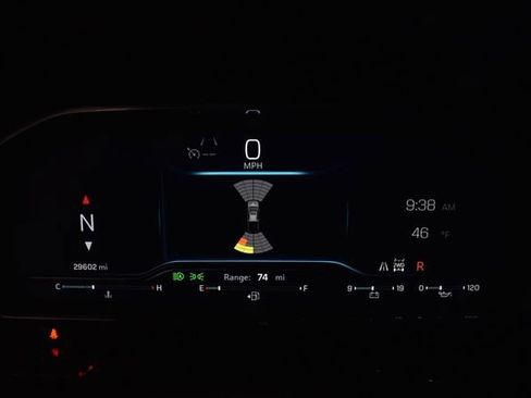 Used 2023 Chevrolet Silverado 1500 High Country w/ Technology Package image 33