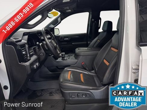 Used 2022 GMC Sierra 1500 AT4 w/ AT4 Premium Package AWD/4WD image 8