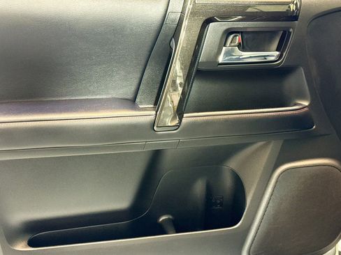 Used 2023 Toyota 4Runner TRD Off-Road Premium image 17