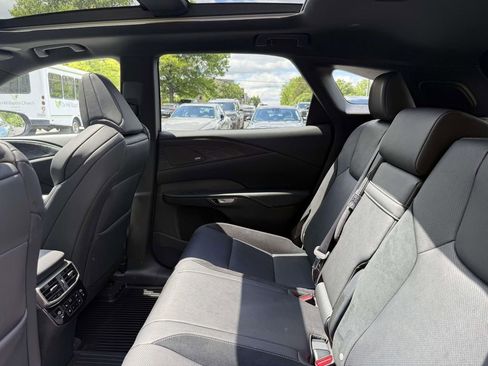Used 2024 Lexus RX 500h F Sport w/ Convenience Package AWD/4WD image 18