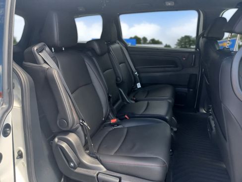 Used 2023 Honda Odyssey Sport image 25