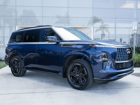 Certified 2026 INFINITI QX80 4WD w/ Sport Exterior Package image 2
