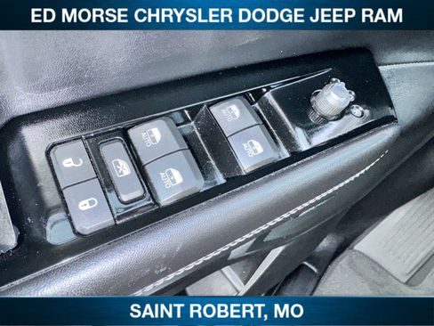 Used 2023 Jeep Wagoneer 4WD image 21