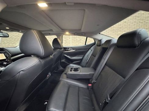 Used 2020 Nissan Maxima 3.5 SL w/ Floor Mat Group image 20
