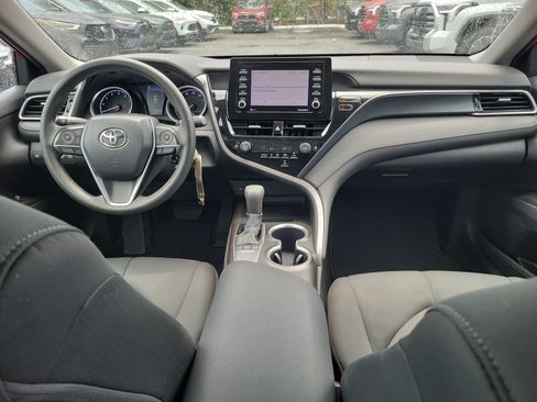 Used 2023 Toyota Camry LE FWD image 16