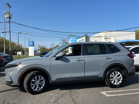 Used 2026 Honda CR-V LX image 6