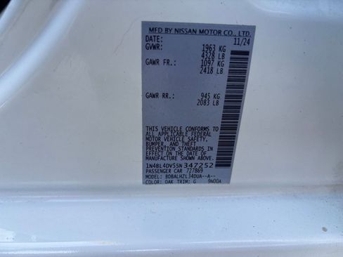 Used 2025 Nissan Altima 2.5 SV FWD image 28