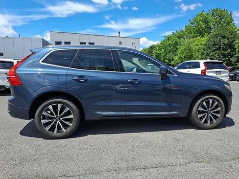 Used 2023 Volvo XC60 B5 Plus w/ Climate Package AWD/4WD image 7