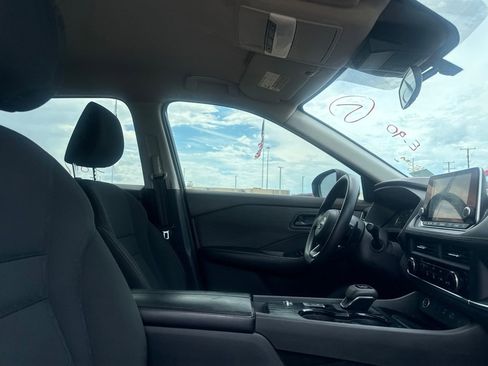 Certified 2023 Nissan Rogue S FWD image 26