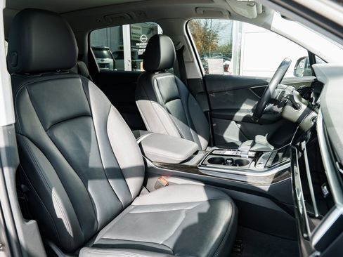 Used 2022 Audi Q7 3.0T Premium image 27