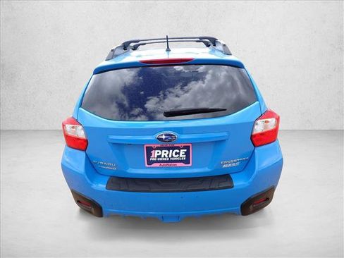 Used 2016 Subaru Crosstrek 2.0i Premium w/ Moonroof Package AWD/4WD image 3