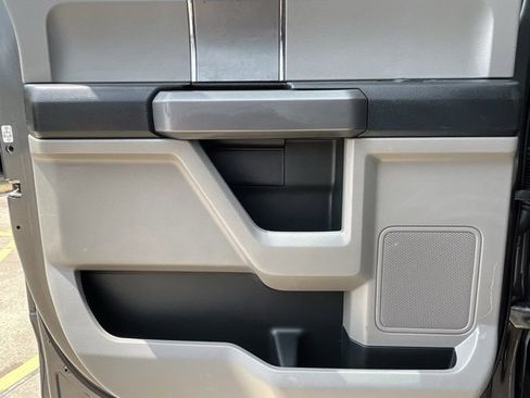 Used 2015 Ford F150 XLT w/ Equipment Group 301A Mid image 33