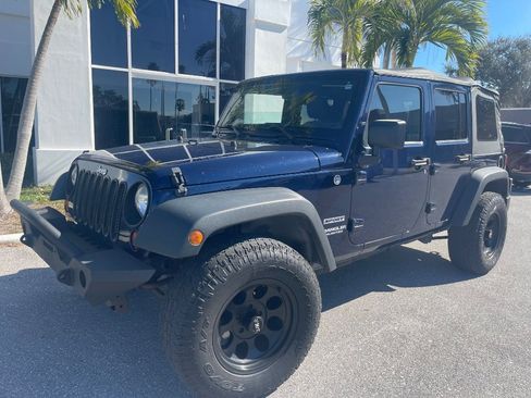 Used 2013 Jeep Wrangler Unlimited Sport image 31