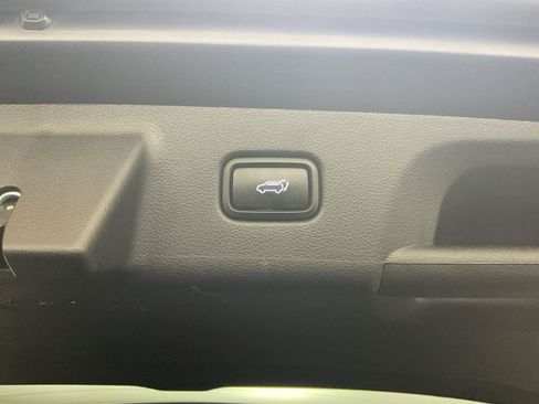 Used 2024 Hyundai Palisade SEL w/ Premium Package FWD image 35
