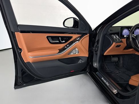 Certified 2026 Mercedes-Benz S 500 4MATIC image 23