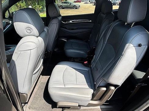 Used 2024 Buick Enclave Essence w/ Technology Package FWD image 37