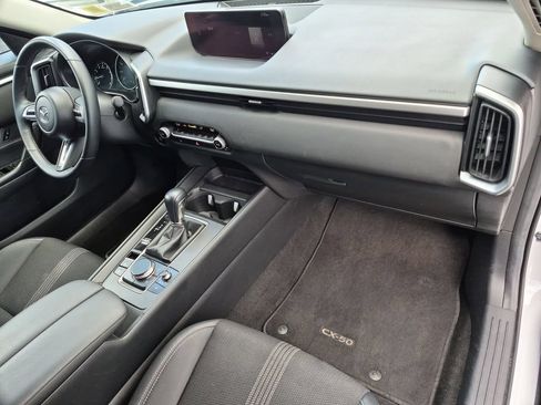 Used 2025 MAZDA CX-50 AWD 2.5 S w/ Premium Package image 31