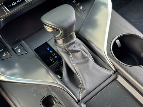 Used 2023 Lexus LX 600 Luxury w/ Appearance Package image 37