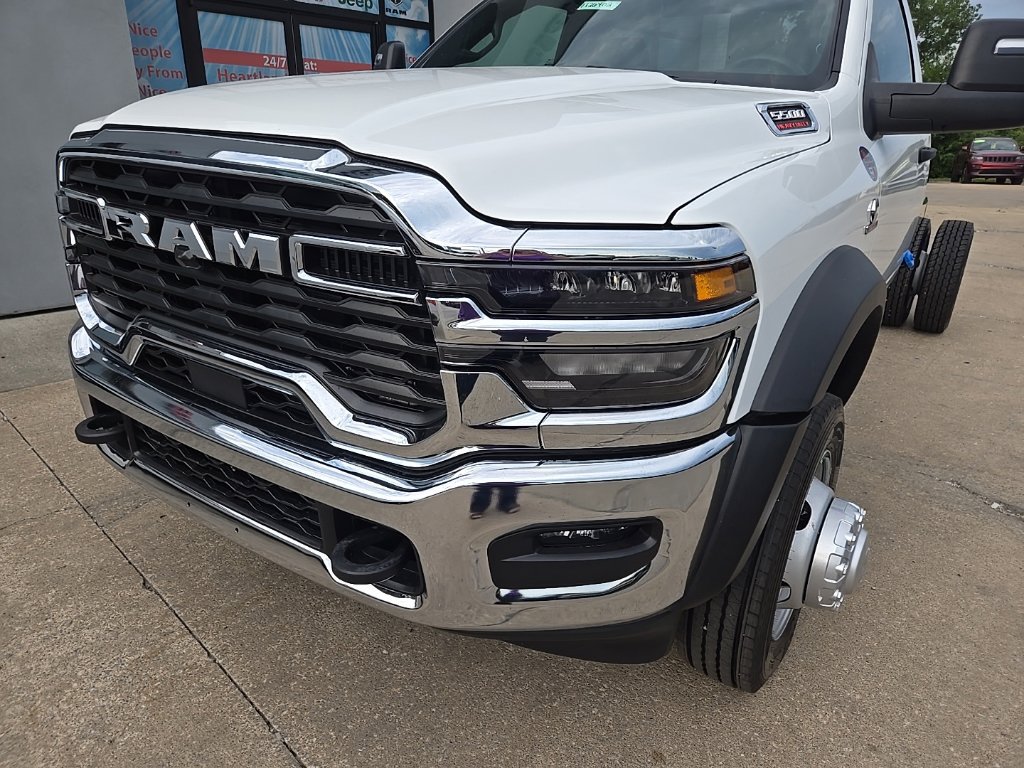 New 2026 RAM 5500 Tradesman w/ Chrome Appearance Group AWD/4WD image 19