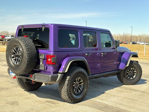 New 2026 Jeep Wrangler Unlimited Rubicon w/ Xtreme 35 Tire Package image 4