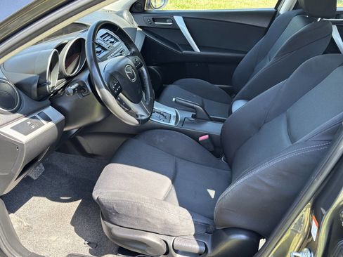 Used 2011 MAZDA MAZDA3 s Sport w/ Tech Pkg image 6